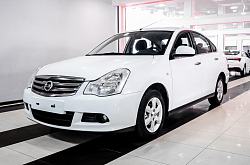 Nissan Almera